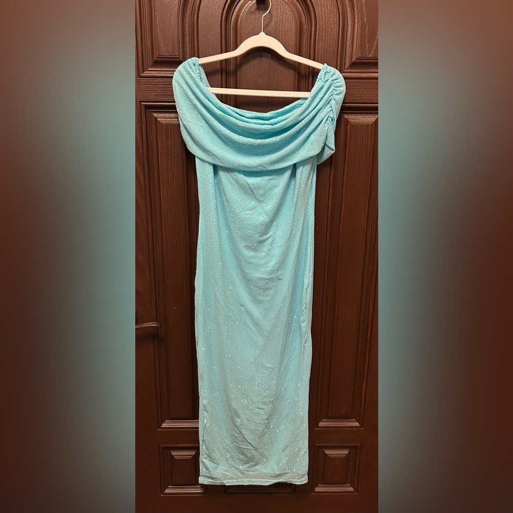 Fashion Nova Bling Bling Rhinestone Midi Dress In Aqua-Size Large NWT🩵🩵 - Picture 6 of 6
